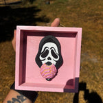 Scary dude concha frame