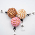 Concha Retractable Badge Reel