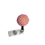 Concha Retractable Badge Reel