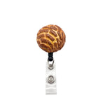 Concha Retractable Badge Reel