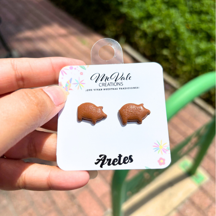 Marranito Pan dulce earrings studs