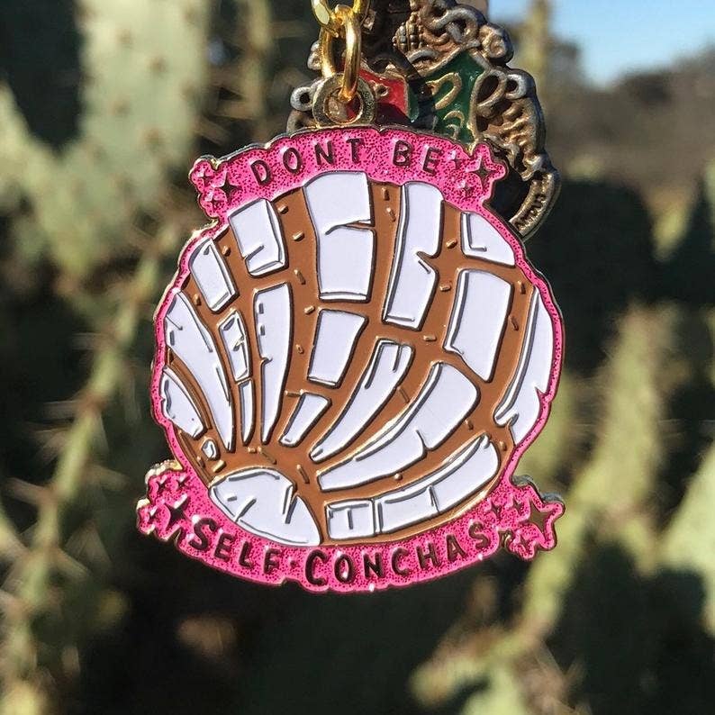 Don't Be Self-Conchas (Pink) Keychain